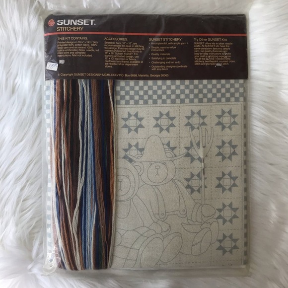 Vintage Sunset Stitchery Crewel Embroidery Kit American Gothic Bears Wool - Picture 5 of 5